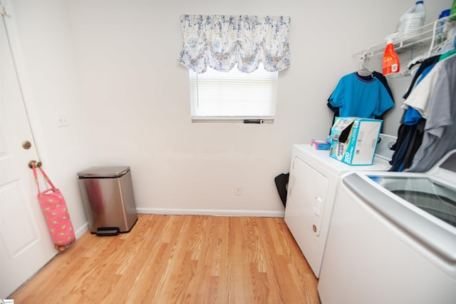 262 Bagwell Dr, Pauline, SC 29374 - laundry room featuring washer and clothes dryer and light wood finished floors
