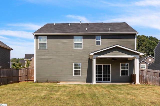 10 Wiltshire Cir, Easley, SC 29642 - back of property with a fenced backyard and a patio