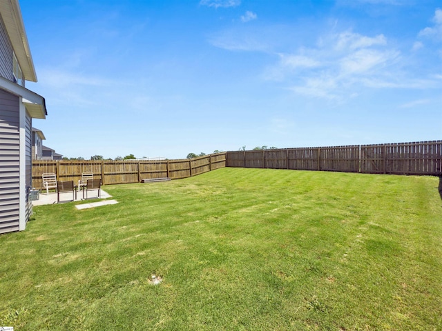 6 Shorncliffe Rd, Simpsonville, SC 29680 - fenced backyard featuring a patio area