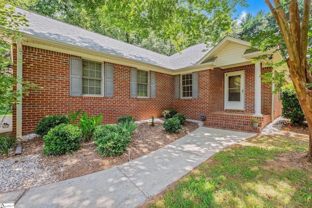 415 N Pond View Dr, Duncan, SC 29334 - ranch-style house featuring brick siding and roof with shingles