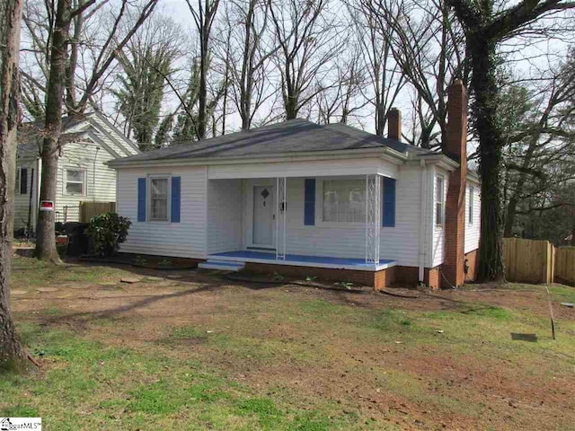 bungalow-style house with covered porch