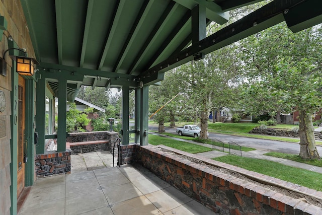 view of patio / terrace with covered porch