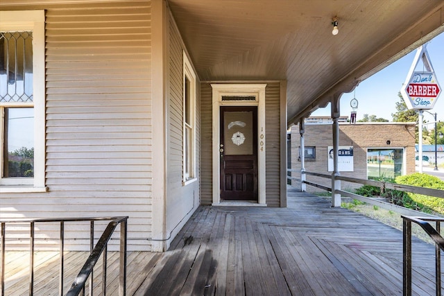 view of entrance to property