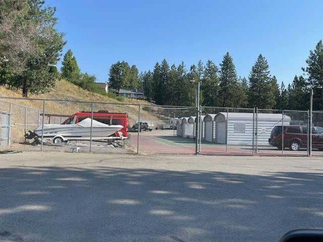 5307 N Argonne Ln # 6, Spokane, WA 99212 - view of uncovered parking lot