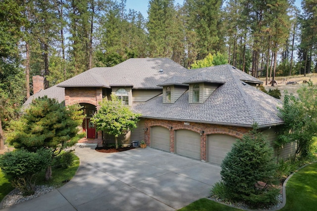 view of front of home featuring a garage