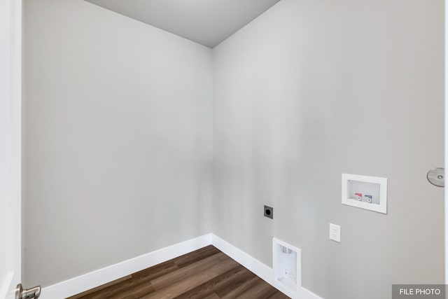 5871 S Sherri Lea Rd, Spokane, WA 99224 - clothes washing area with baseboards, laundry area, dark wood-style flooring, electric dryer hookup, and washer hookup