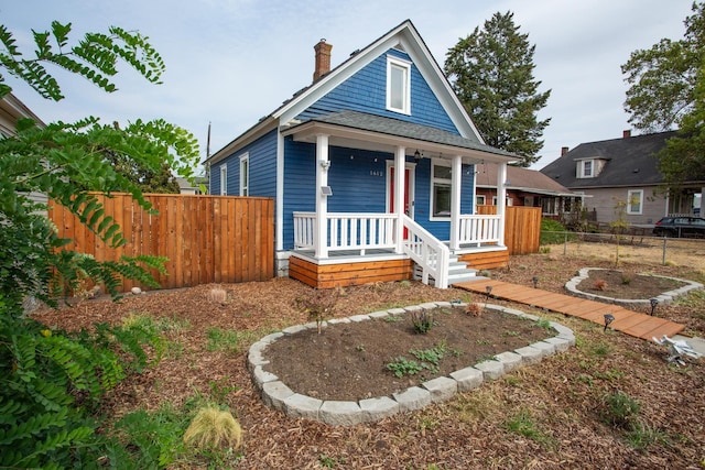 view of front facade featuring covered porch