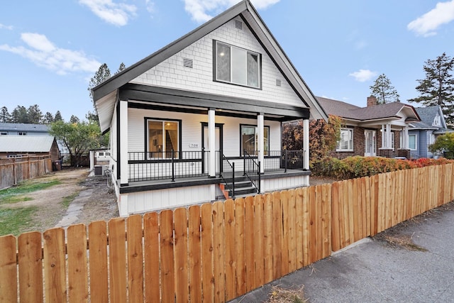 view of front of home featuring covered porch