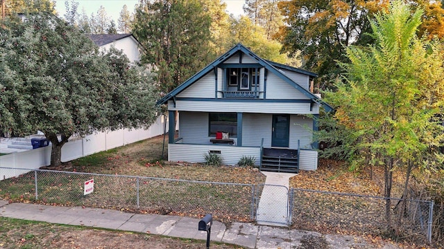 view of front facade with covered porch