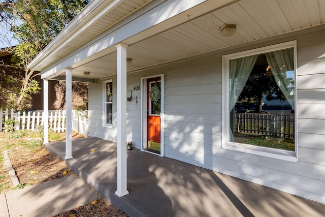 view of patio / terrace featuring covered porch