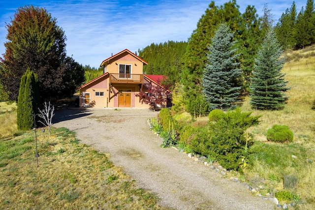 view of front of property