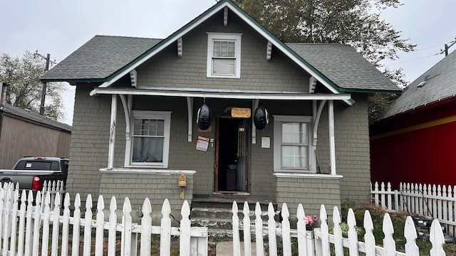 bungalow-style house with covered porch