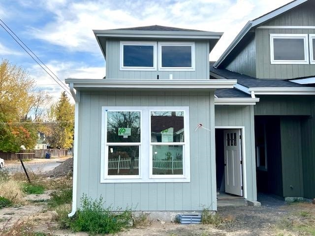 2240 E 4th Ave, Spokane WA, 99202, 3 bedrooms, 2 baths house for sale