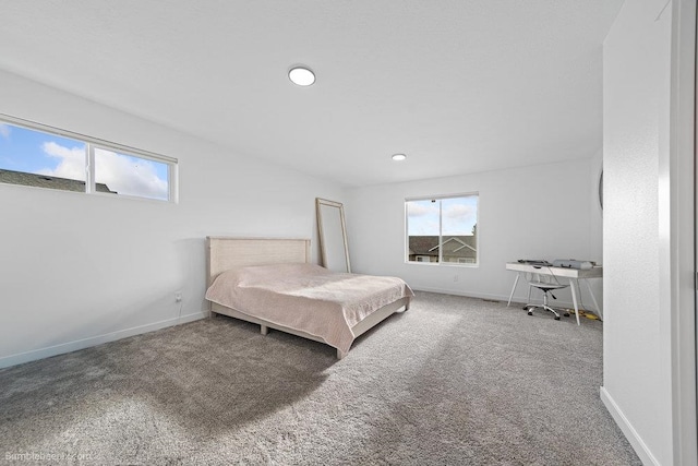 bedroom with carpet flooring