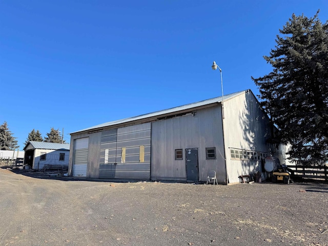 view of outbuilding featuring an outbuilding