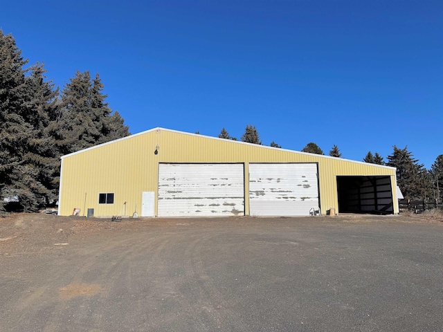 view of detached garage