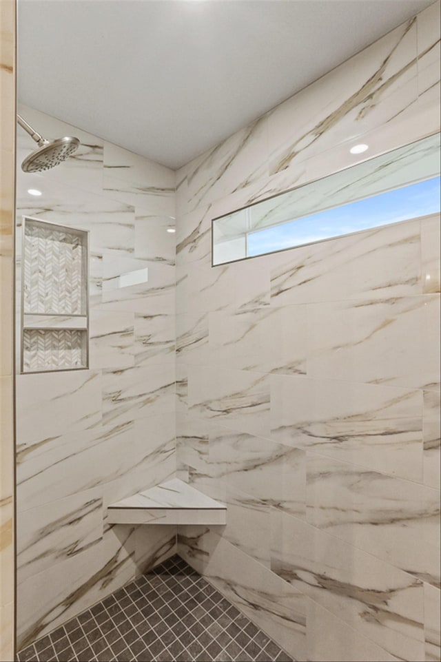 16924 E 16th Ln, Spokane Valley, WA 99037 - bathroom with tiled shower