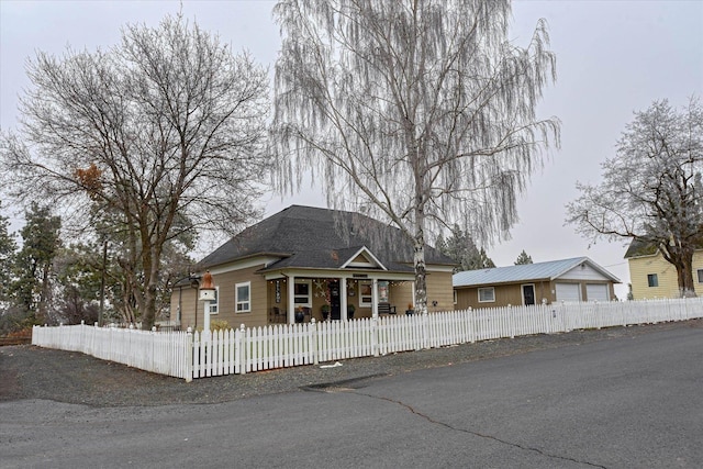 view of yard featuring covered porch