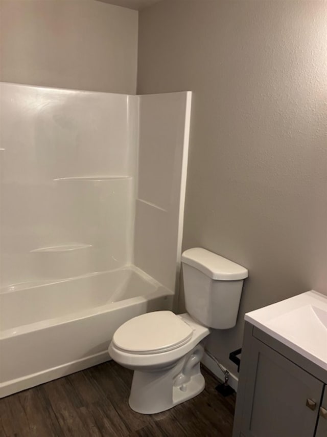 38105 N Frontage Rd, Elk, WA 99009 - full bath with vanity, wood finished floors, and shower / washtub combination