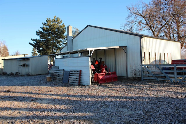 view of outdoor structure