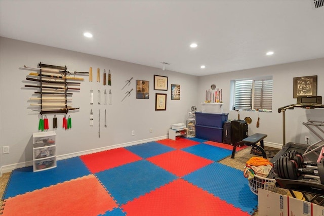 playroom with carpet flooring