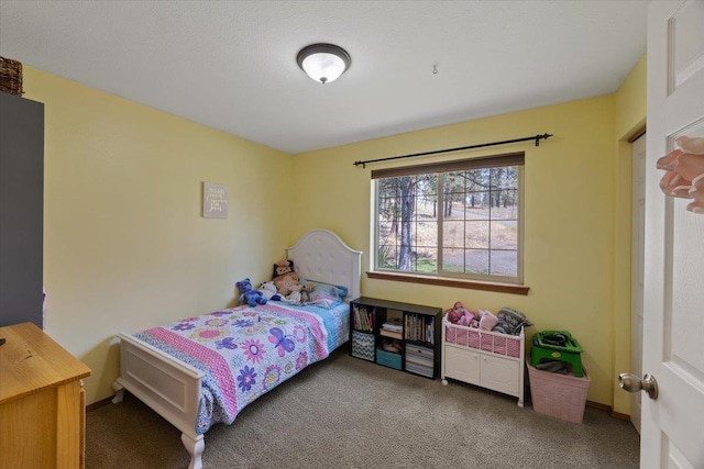 bedroom featuring carpet floors