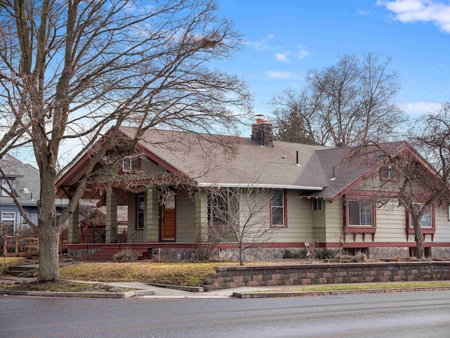 view of front facade featuring a porch