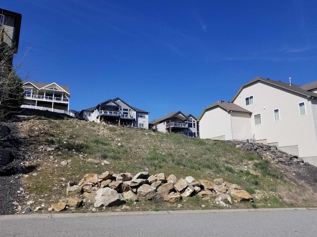 8703 E Blue Fox Ln, Spokane, WA 99217