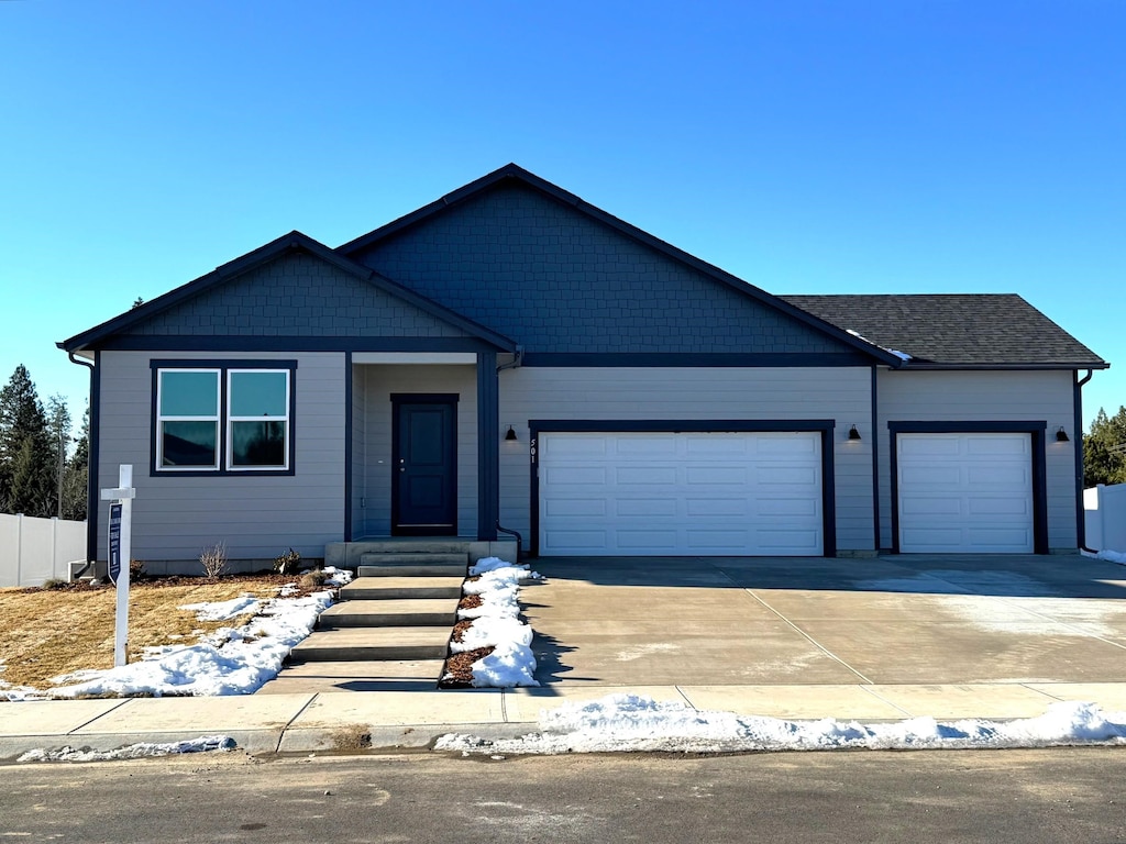 view of front of house with a garage