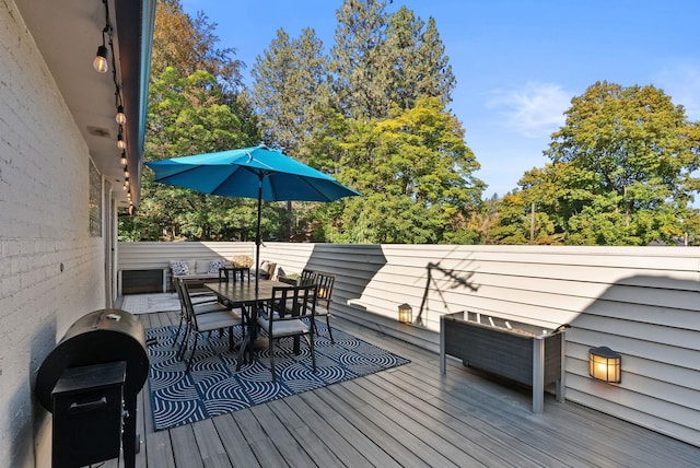 view of wooden deck