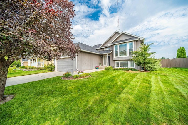 view of front of house with a front lawn