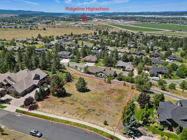 Listing photo 3 for 301 N Legend Tree Dr, Liberty Lake WA 99019