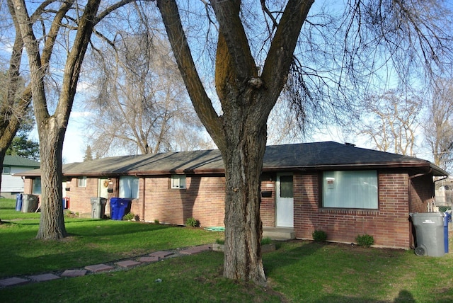 6408 N Normandie St, Spokane, WA 99208 - ranch-style home with a front lawn