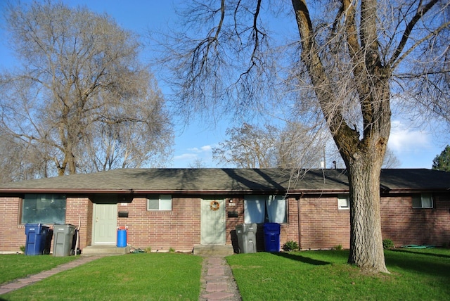 6408 N Normandie St, Spokane, WA 99208 - single story home with a front lawn