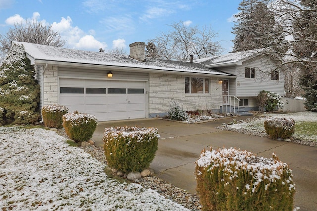 view of front of house with a garage