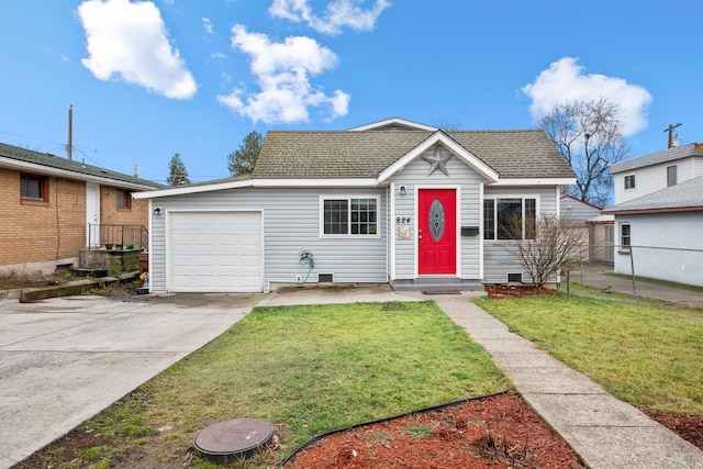 view of front facade featuring a front yard and a garage