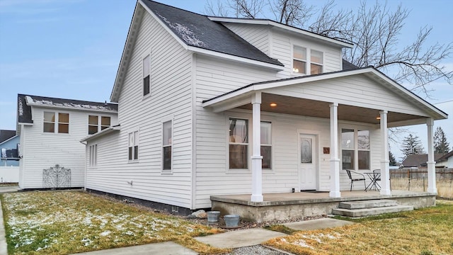 view of front of house featuring a porch