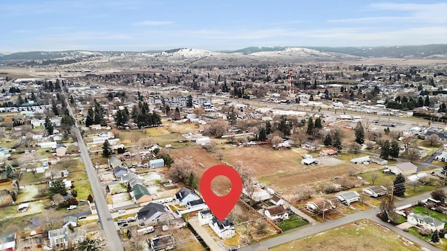 bird's eye view with a mountain view