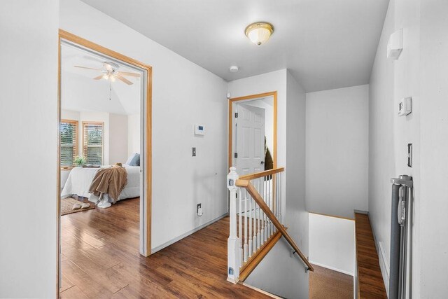 laundry room with sink, light tile patterned floors, cabinets, and separate washer and dryer