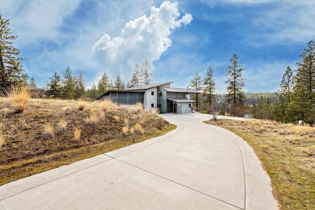 Listing photo 2 for 2211 N Palisades Ln, Spokane WA 99224