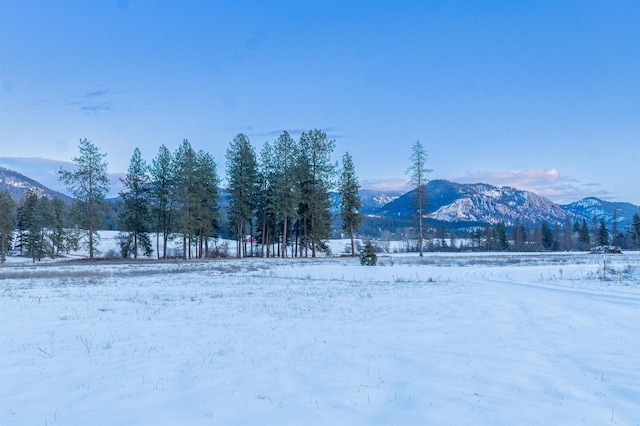 property view of mountains
