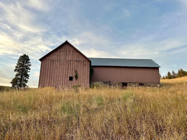 view of outdoor structure