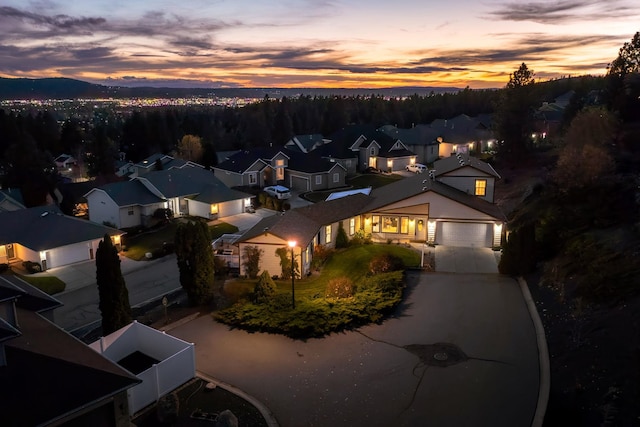 view of aerial view at dusk