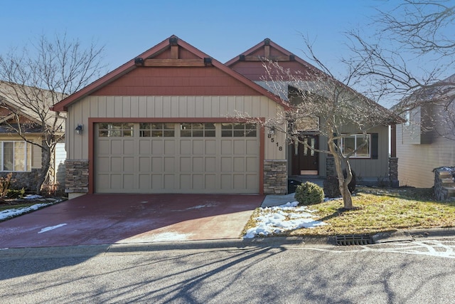 craftsman-style house featuring a garage