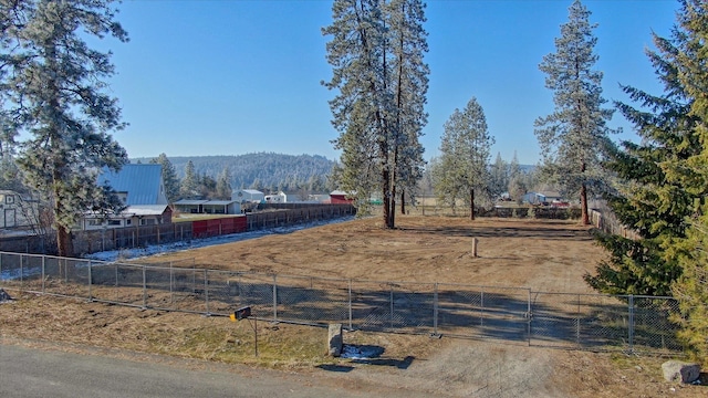 Listing photo 2 for 6425 Kathleen Rd, Nine Mile Falls WA 99026