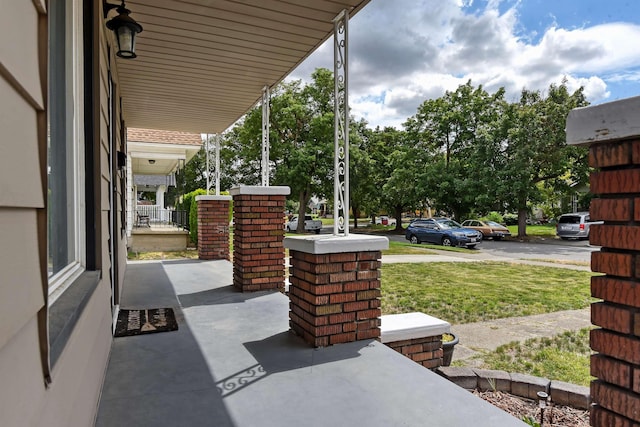 view of patio / terrace featuring covered porch