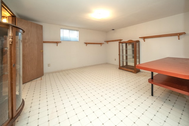 3732 E Westwood Ave, Chattaroy, WA 99003 - below grade area featuring light floors