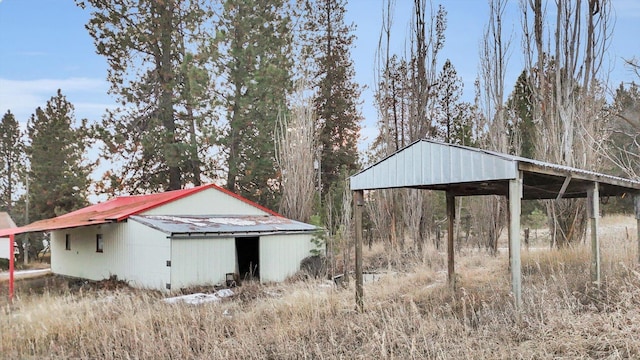 view of outdoor structure