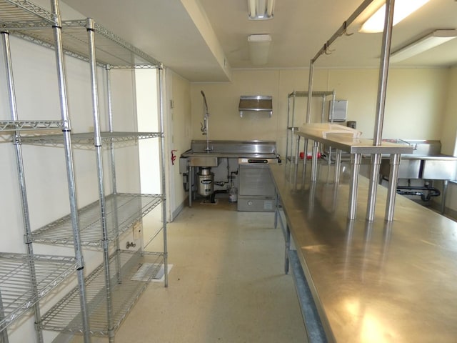 706 2nd St, Cheney, WA 99004 - interior space