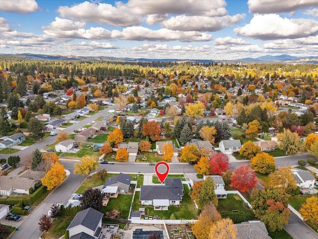 bird's eye view featuring a mountain view